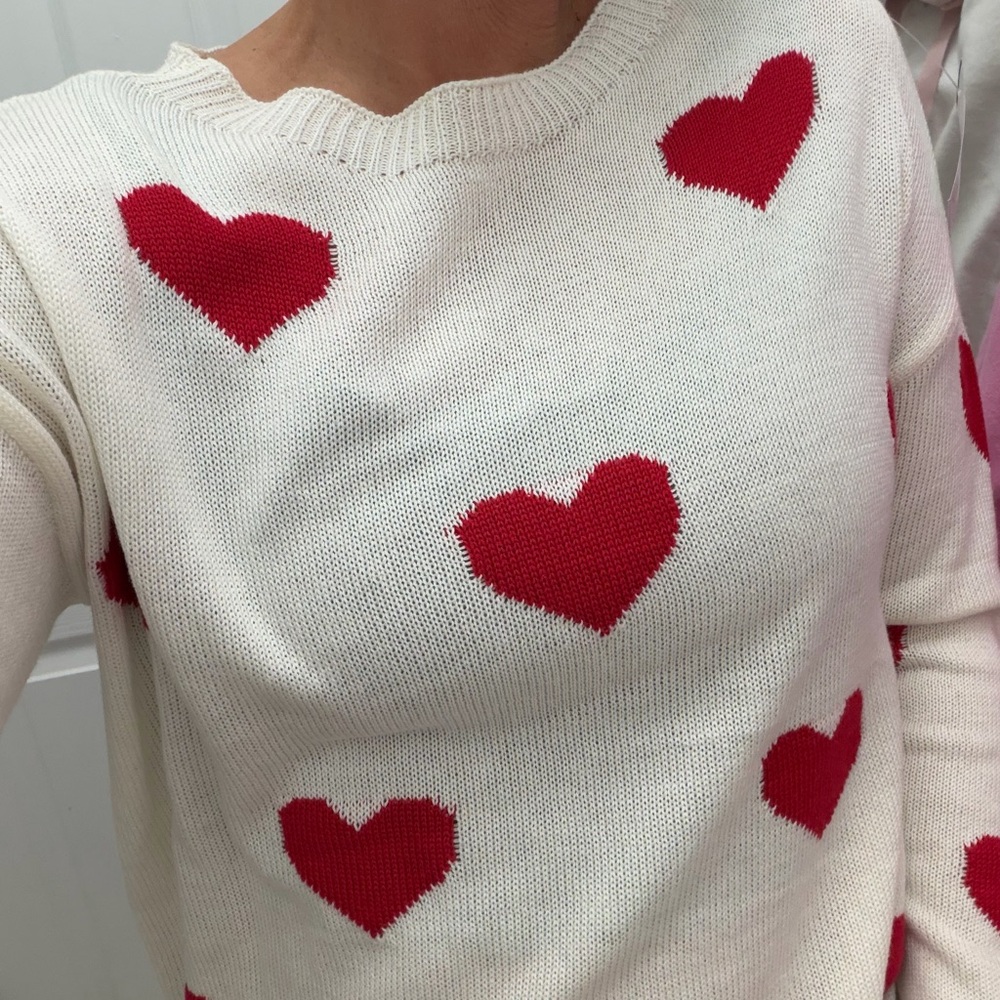Main Strip Cream Sweater with Red Hearts NWT!